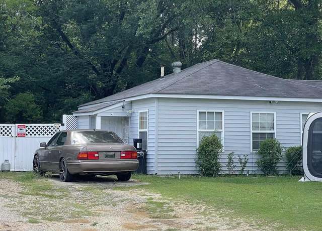 Property at 121 Houston Dr, Bessemer, AL 35020, 2 beds, 1 bath