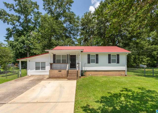 Property at 1835 Harts Ferry Rd, Ohatchee, AL 36271, 3 beds, 1.5 baths