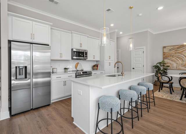 Property at 4508 Amaton Way #4508, Hoover, AL 35244, 2 beds, 2 baths