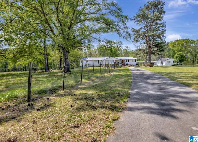 Property at 515 Hoyt Hill Rd, Ashville, AL 35953, 3 beds, 2.5 baths