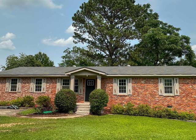 Property at 59 Cricket Ln, Lincoln, AL 35096, 4 beds, 2 baths