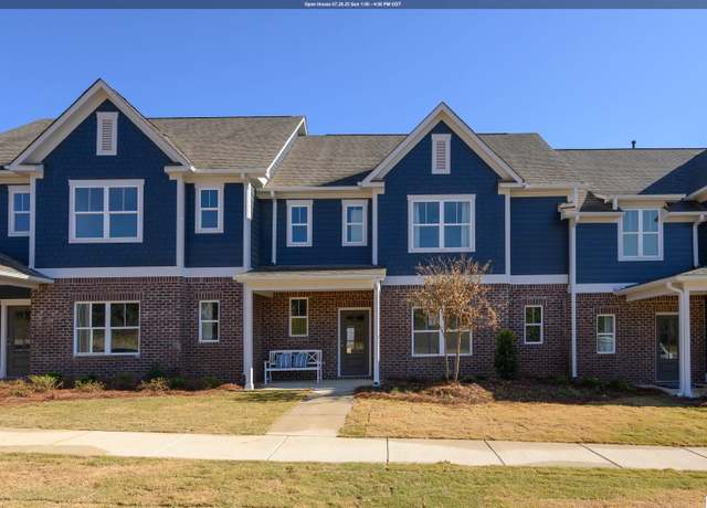 Property at 1003 Grand River Blvd, Leeds, AL 35094, 3 beds, 2.5 baths