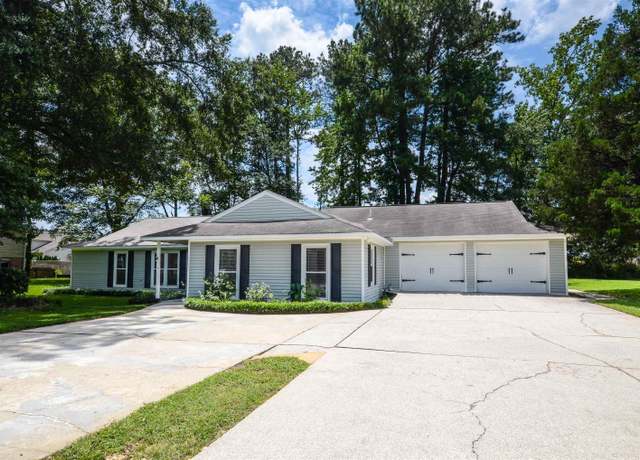 Property at 2326 Kala St, Helena, AL 35080, 4 beds, 3 baths