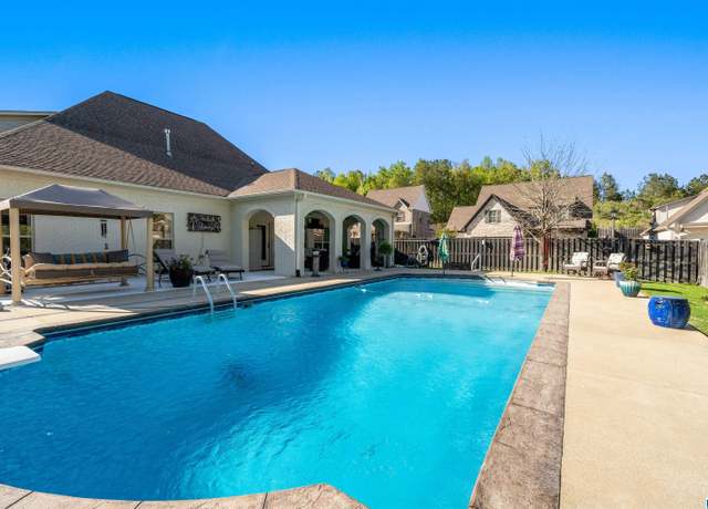 Property at 701 Kirkwall Cv, Pelham, AL 35124, 5 beds, 3 baths
