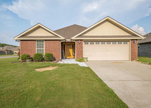 Property at 955 Clover Ave, Odenville, AL 35120, 3 beds, 2 baths