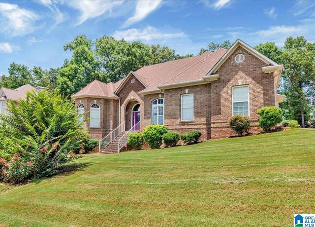 Property at 1216 15th St, Pleasant Grove, AL 35127, 4 beds, 3.5 baths