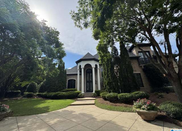 Property at 987 Garland Cv, Hoover, AL 35242, 6 beds, 7 baths