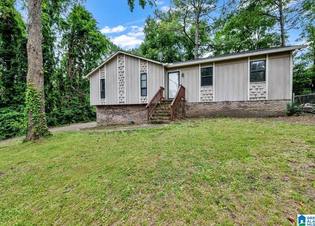 Property at 1117 Oak Creek Trl NE, Pinson, AL 35215, 3 beds, 2 baths