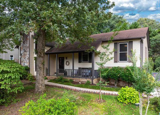 Property at 3232 Garden Ln, Birmingham, AL 35242, 4 beds, 2.5 baths