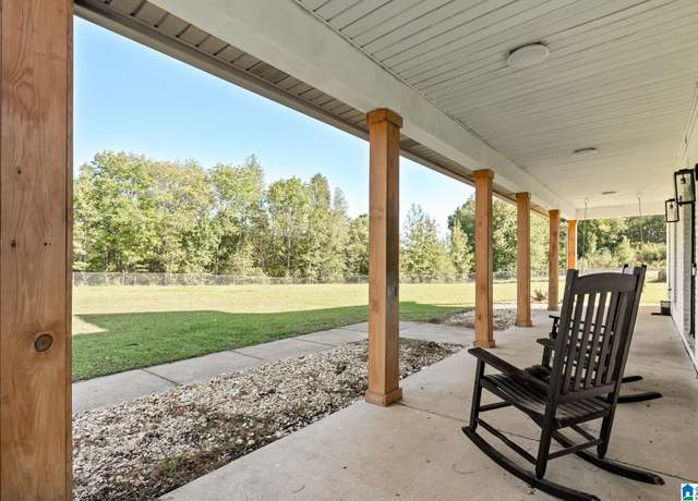 Property at 215 Osborne Lake Rd, Blountsville, AL 35031, 3 beds, 2.5 baths