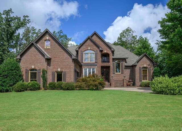 Property at 5722 Carrington Lake Pkwy, Trussville, AL 35173, 5 beds, 4.5 baths