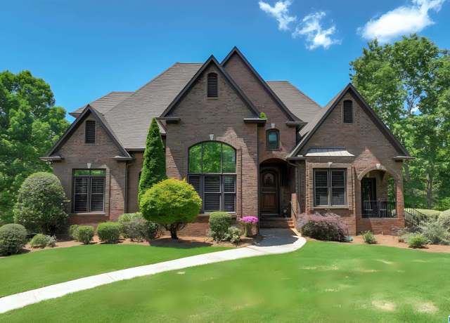 Property at 8492 Carrington Lake Cv, Trussville, AL 35173, 5 beds, 4.5 baths