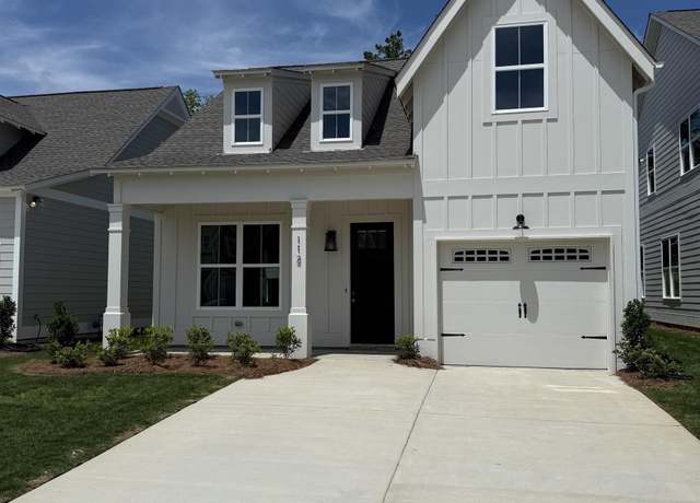 Property at 112 Huntley Ridge Dr, Pelham, AL 35124, 3 beds, 2.5 baths