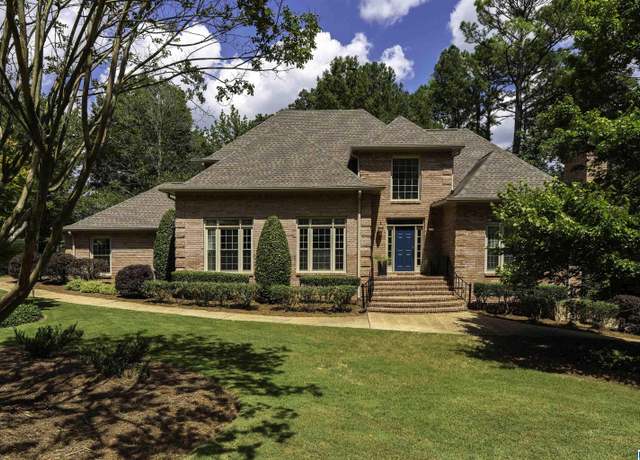 Property at 2095 Royal Fern Ln, Hoover, AL 35244, 4 beds, 3.5 baths