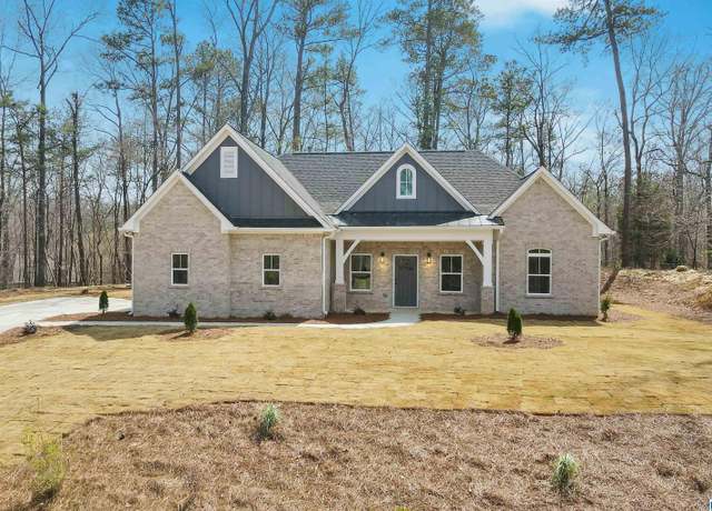 Property at 8611 Shady Trl, Helena, AL 35022, 3 beds, 2 baths