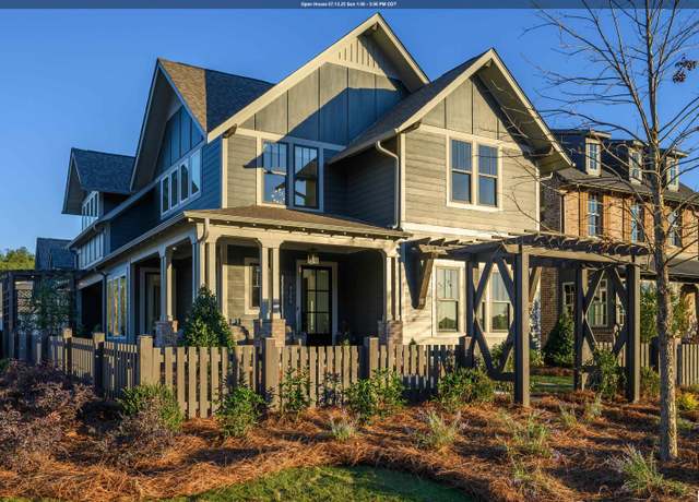 Property at 4159 Arnold Ln, Hoover, AL 35244, 3 beds, 2.5 baths