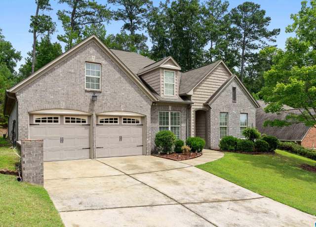 Property at 790 Highland Manor Ct, Hoover, AL 35226, 3 beds, 2 baths
