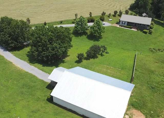 Property at 3154 County Road 1082, Vinemont, AL 35179, 3 beds, 2 baths