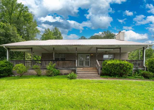 Property at 4173 Mcclendon Chapel Rd, Bessemer, AL 35022, 4 beds, 3 baths
