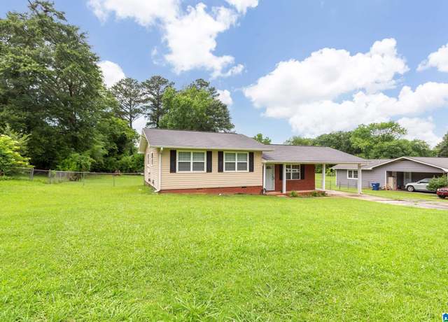 Property at 2120 Deborah Ln, Oxford, AL 36203, 3 beds, 1.5 baths
