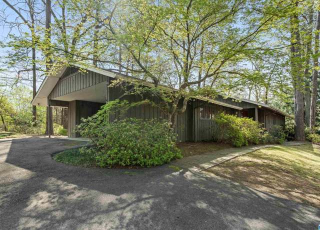 Property at 4215 Old Brook Ln, Mountain Brook, AL 35243, 4 beds, 3 baths