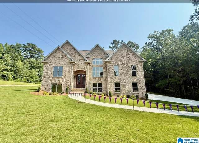 Property at 1029 Creel Dr, Moody, AL 35004, 3 beds, 3 baths