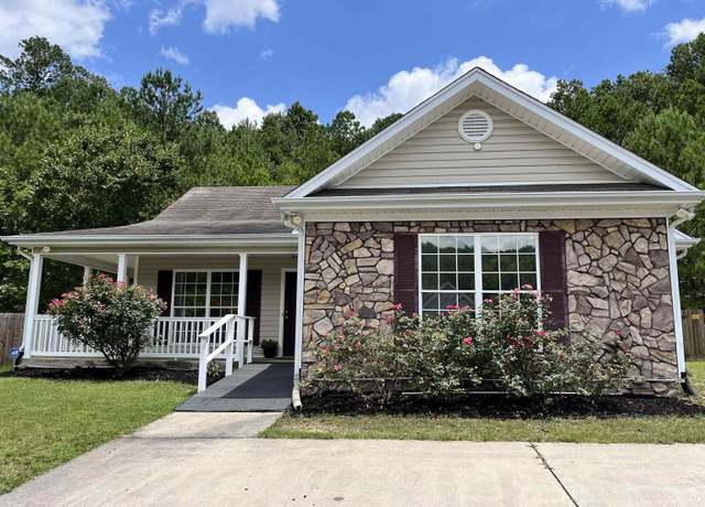Property at 210 Ironwood Cir, Alabaster, AL 35007, 3 beds, 2 baths