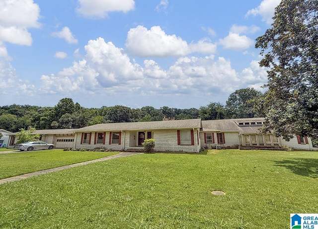 Property at 4353 Mountaindale Rd, Birmingham, AL 35213, 5 beds, 2.5 baths