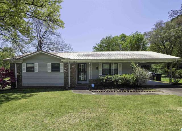 Property at 701 11th Pl, Pleasant Grove, AL 35127, 4 beds, 2 baths
