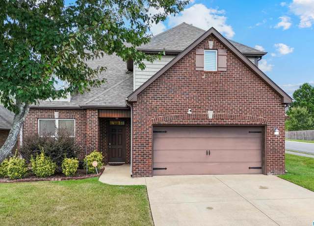 Property at 350 Glen Cross Way, Trussville, AL 35173, 4 beds, 2.5 baths