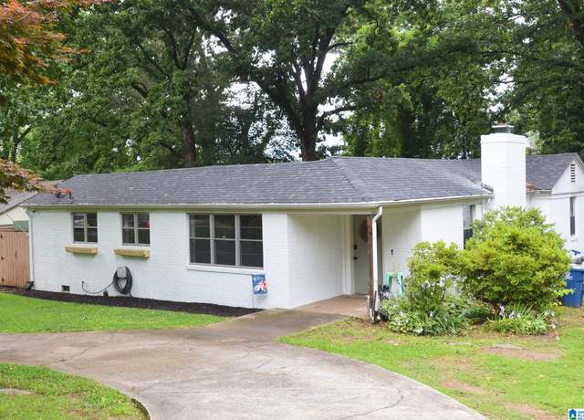 Property at 1028 Homarda Dr, Anniston, AL 36207, 3 beds, 2 baths