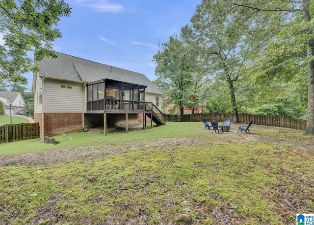 Property at 140 Piney Woods Dr, Helena, AL 35080, 4 beds, 3 baths