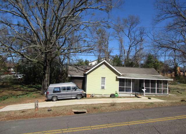 Property at 300 S 21st Ave, Birmingham, AL 35205, 2 beds, 1 bath