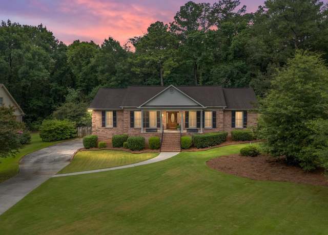 Property at 5132 Valleybrook Cir, Birmingham, AL 35244, 3 beds, 2 baths