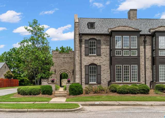 Property at 3748 Village Center Way, Hoover, AL 35226, 3 beds, 2.5 baths