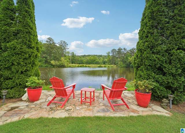 Property at 107 Emerald Lake Dr, Pelham, AL 35124, 4 beds, 3.5 baths