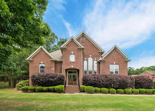 Property at 101 Lakeland Rdg, Chelsea, AL 35043, 4 beds, 3 baths