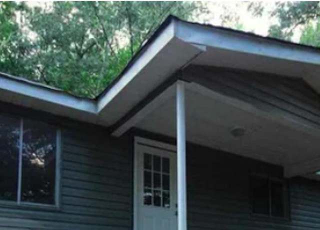 Property at 3204 Sweeney Hollow Rd, Birmingham, AL 35215, 3 beds, 1 bath