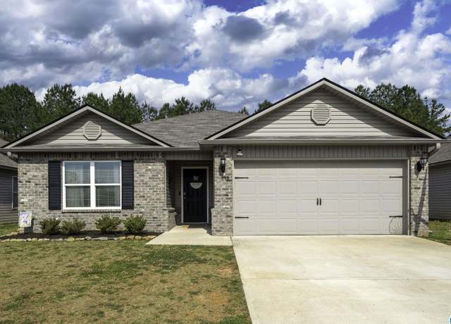 Property at 190 Americana Dr, Odenville, AL 35120, 3 beds, 2 baths