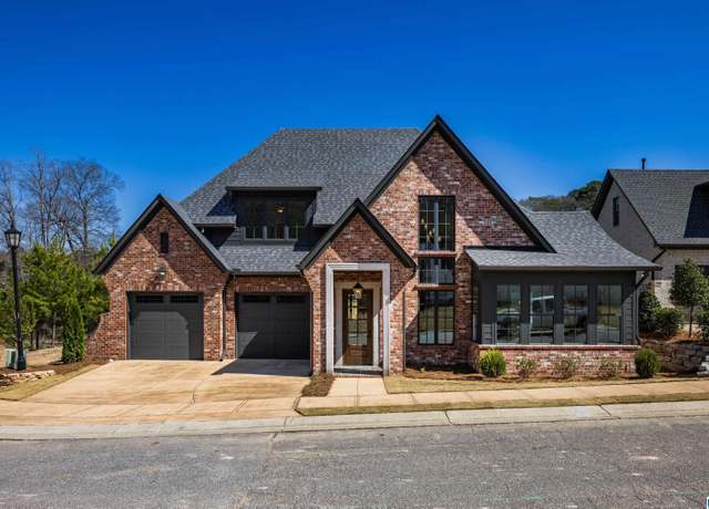 Property at 3308 Southbend Cir, Vestavia Hills, AL 35216, 4 beds, 3 baths