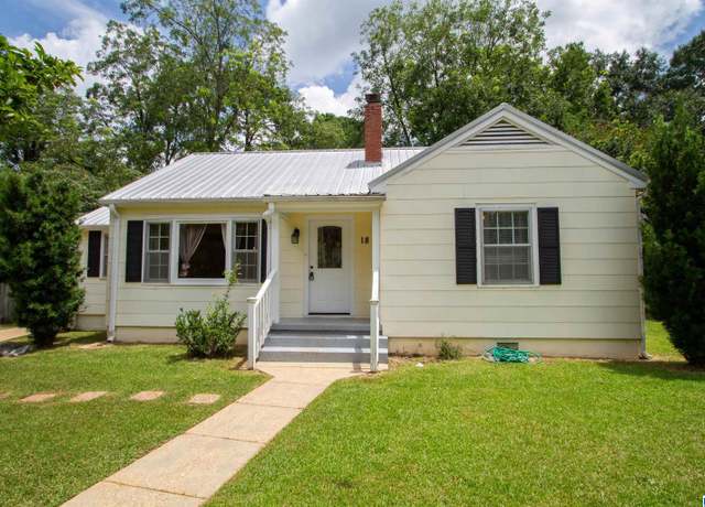 Property at 18 Cedar Knl, Tuscaloosa, AL 35405, 4 beds, 2.5 baths
