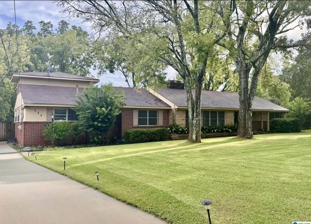 Property at 133 S Haardt Dr, Montgomery, AL 36105, 3 beds, 3.5 baths
