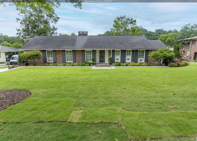 Property at 2121 Mountain View Dr, Vestavia Hills, AL 35216, 4 beds, 3 baths