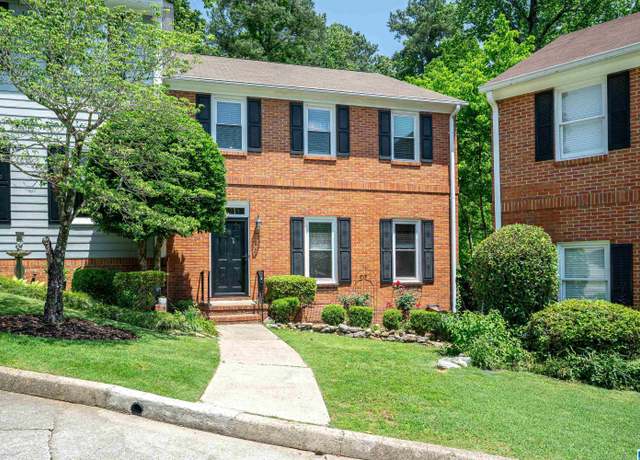 Property at 25 The Falls Dr, Vestavia Hills, AL 35216, 3 beds, 3 baths