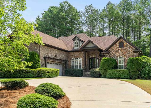 Property at 100 Kilkerran Ln, Pelham, AL 35124, 4 beds, 4.5 baths