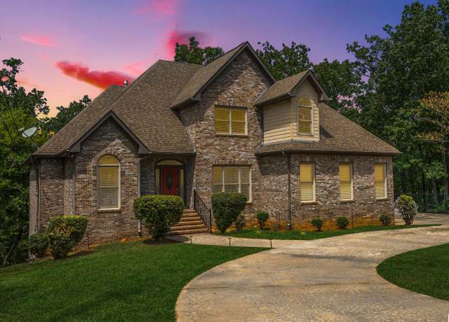 Property at 4586 Shades Crest Rd, Hoover, AL 35022, 5 beds, 4.5 baths