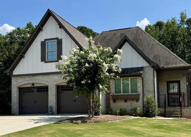 Property at 215 Hayden Dr, Pell City, AL 35128, 4 beds, 2 baths