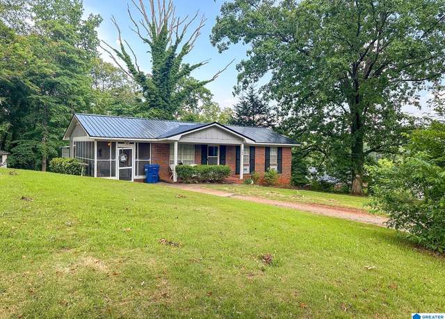 Property at 364 Brookview Dr, Talladega, AL 35160, 3 beds, 1.5 baths
