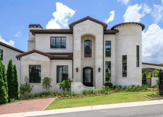 Property at 3792 Villa Dr, Irondale, AL 35210, 3 beds, 3.5 baths
