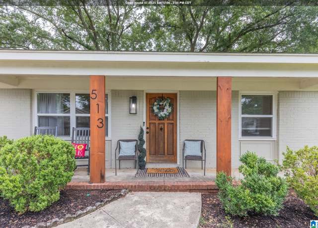 Property at 513 Overhill Rd, Pelham, AL 35124, 3 beds, 2.5 baths